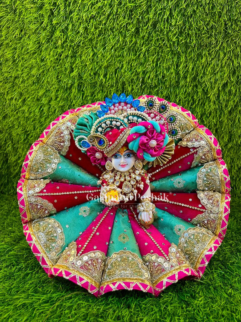 Diwali Special Velvet Laddu Gopal Poshak - embroidery detail