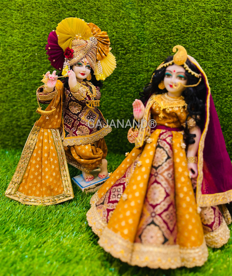 Golden Banarsi Cone
