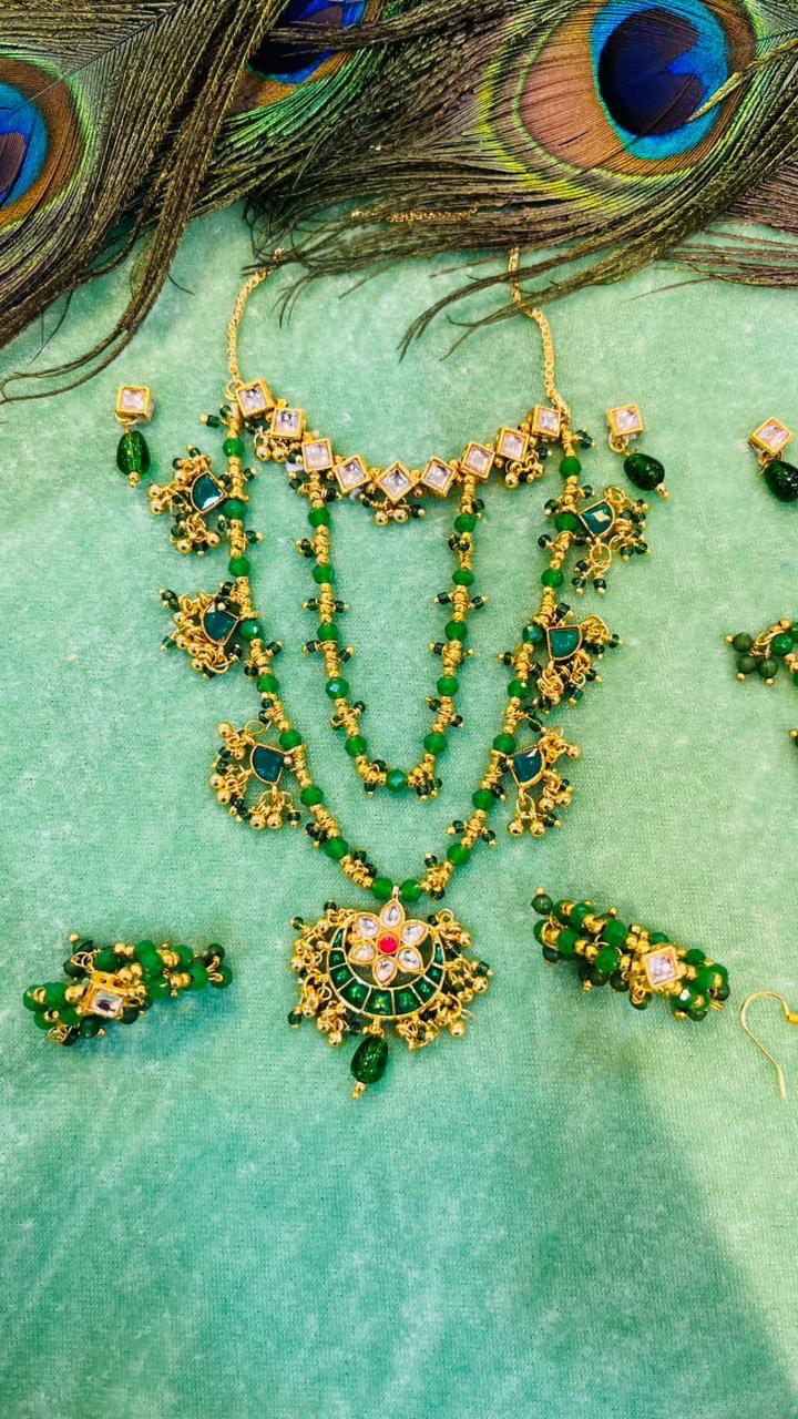 Green Long Kundan